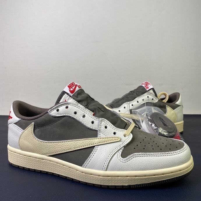Travis Scott x Air Jordan 1 Low OG - heel view showing Cactus Jack and Air Jordan logos