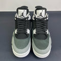 Air Jordan 4 Retro Seafoam - Sole view