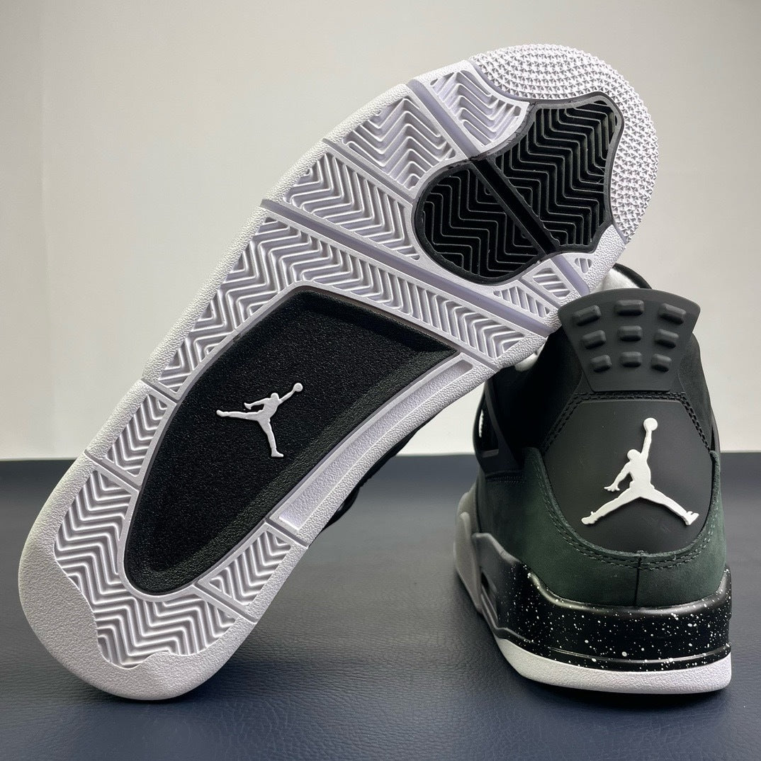 Air Jordan 4 Retro Seafoam - Front view