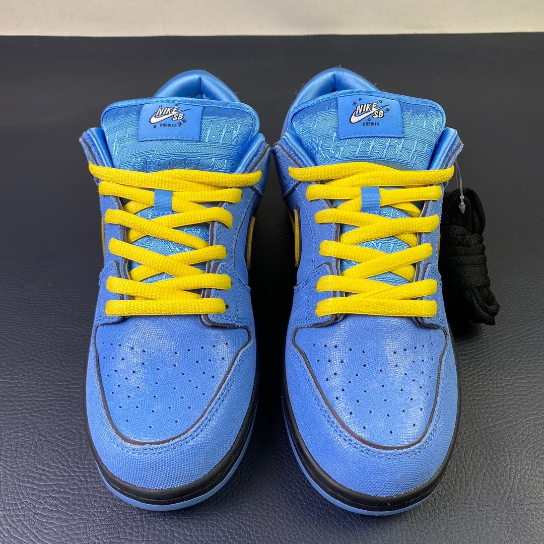Nike SB Dunk Low Powerpuff Girls Bubbles - lateral side profile pair