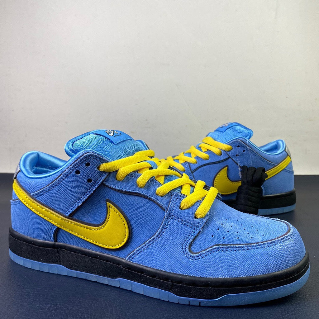 Nike SB Dunk Low Powerpuff Girls Bubbles - medial side profile pair