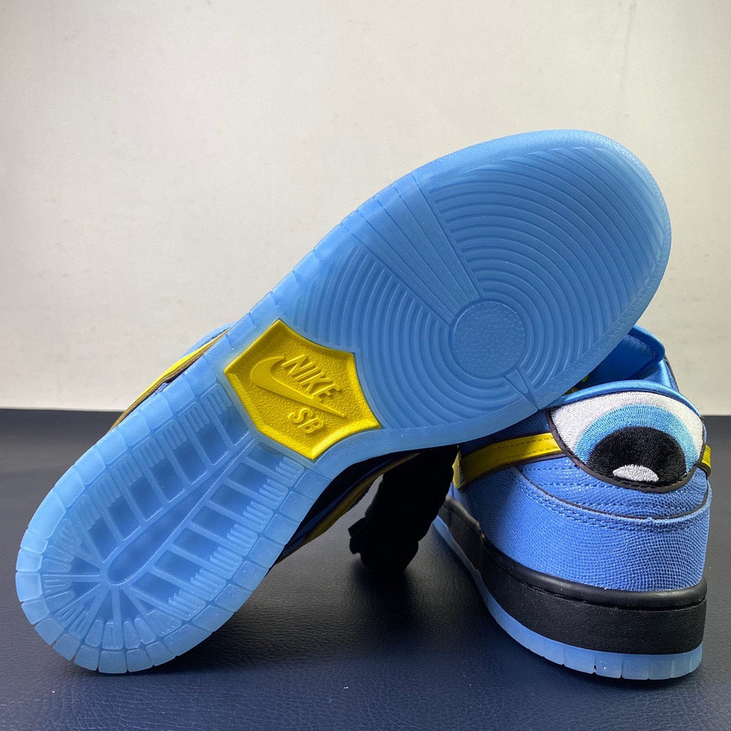 Nike SB Dunk Low Powerpuff Girls Bubbles - outsole view icy blue with yellow Nike SB hex logo