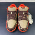 Nike SB Dunk Low Cheech and Chong - outsole view dark brown tread