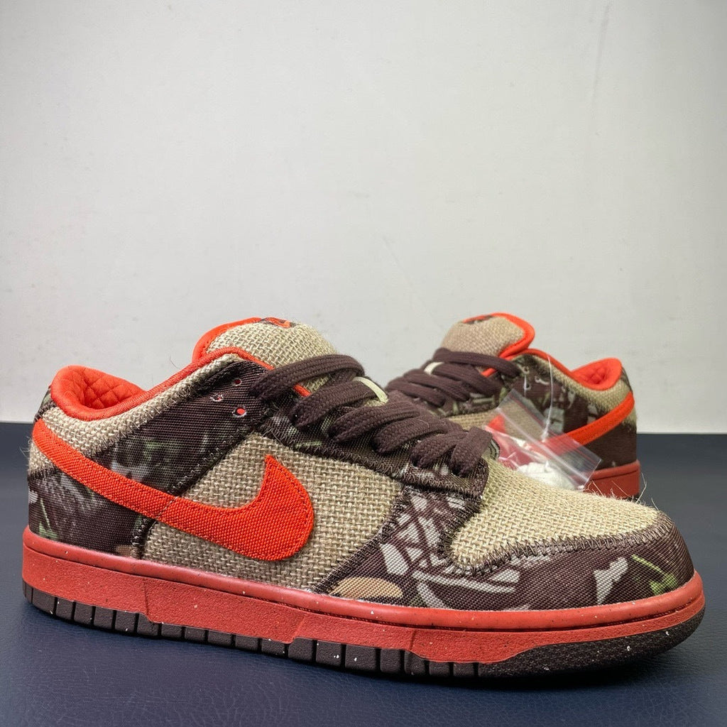 Nike SB Dunk Low Cheech and Chong - heel view showing NIKE embroidery