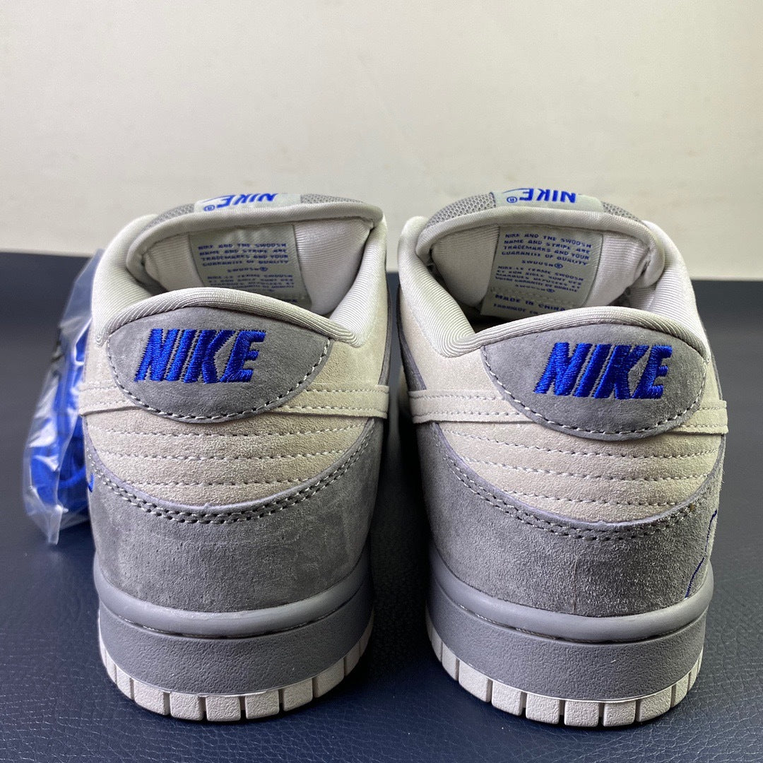 Nike SB Dunk Low Grey Blue - Lateral side view