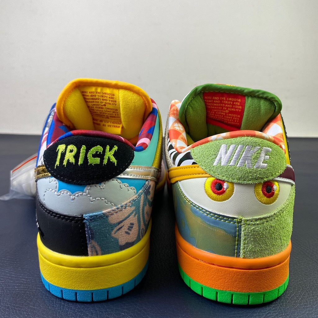 Nike SB Dunk Low What The Dunk Trick or Treat - toe view pair with volt and orange laces