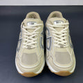 Dior B30 Beige Cream - Heel View