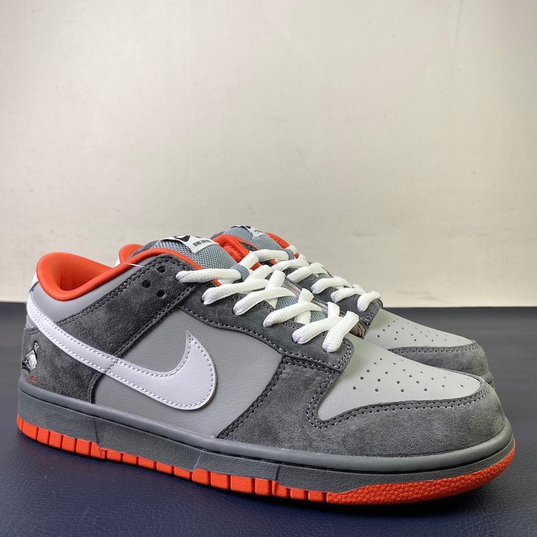 Nike SB Dunk Low Pro Pigeon - Outsole View