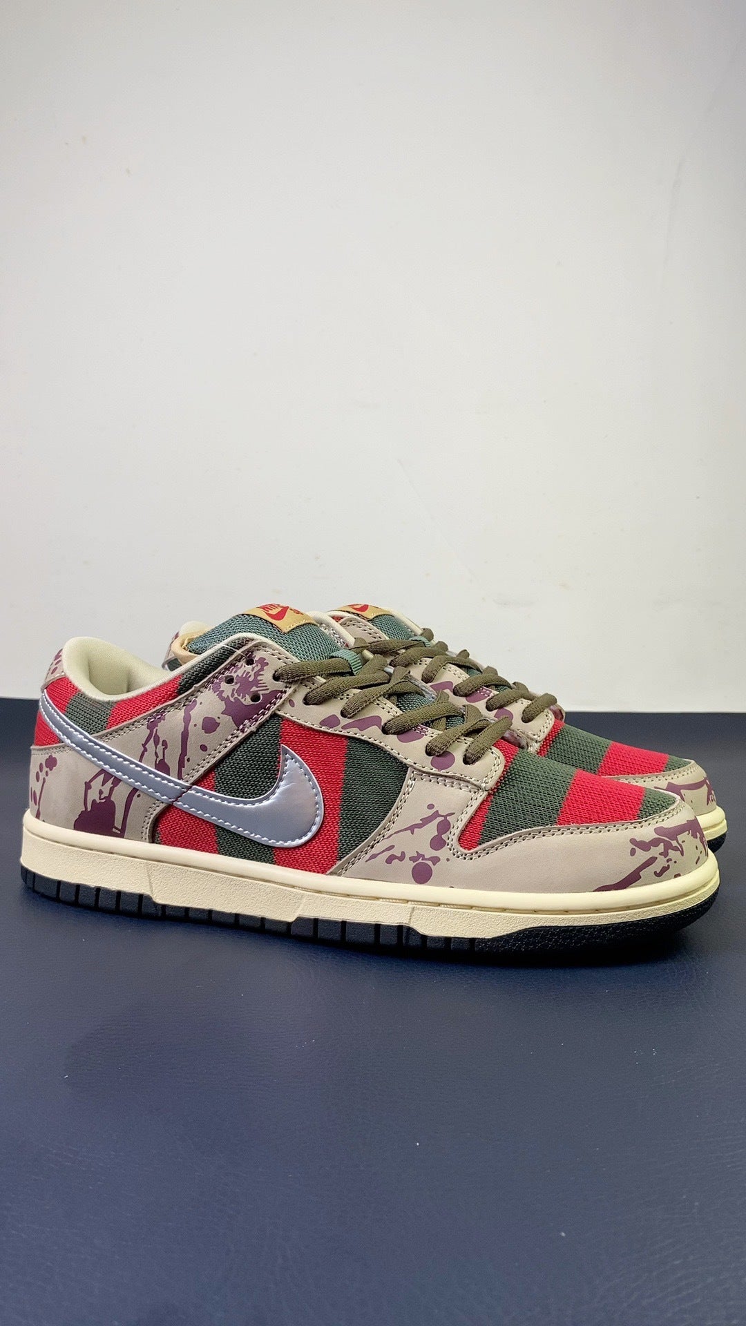 Nike SB Dunk Low Freddy Krueger - Top Down View