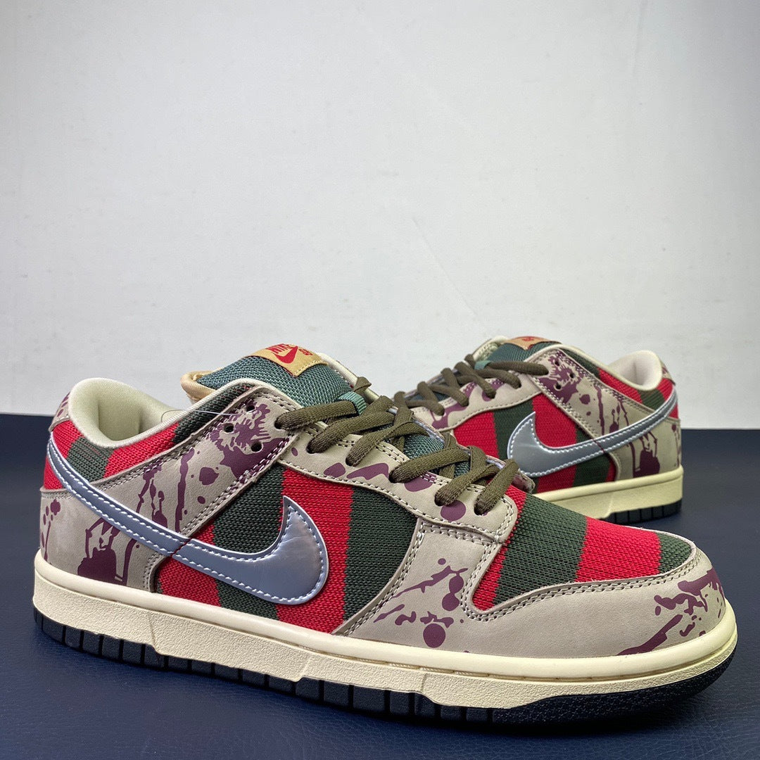 Nike SB Dunk Low Freddy Krueger - Sole View