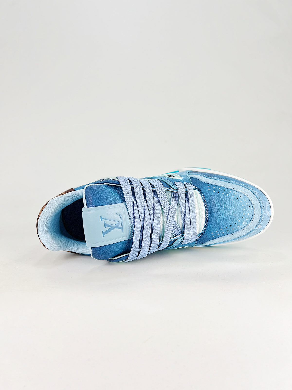 LV Trainer #54 Blue Monogram - Pair three quarter 2