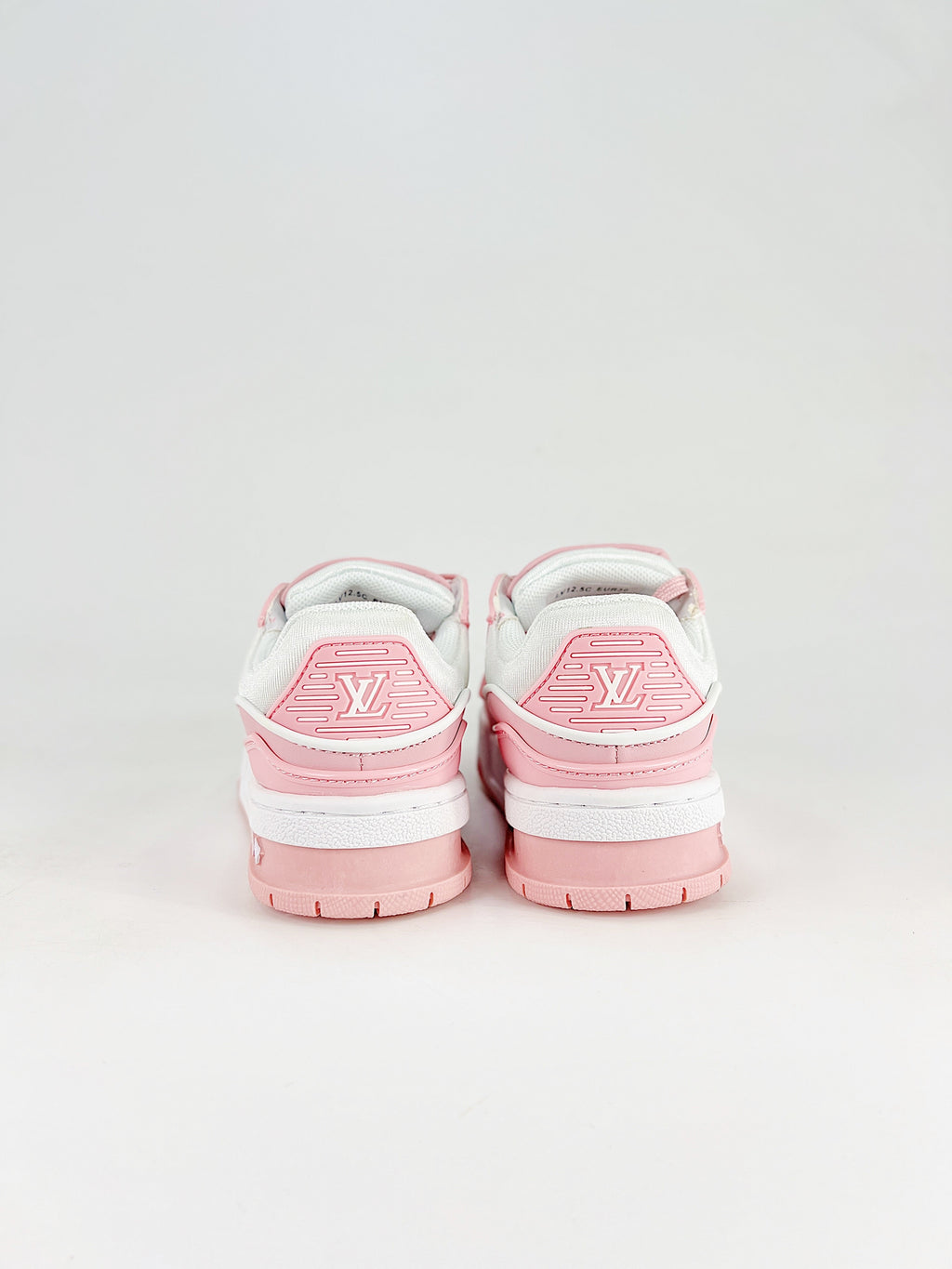 LV Trainer Sneaker Pink White – lateral pair view