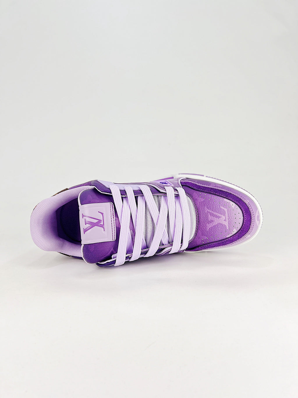 LV Trainer #54 Purple Monogram - Lateral side profile