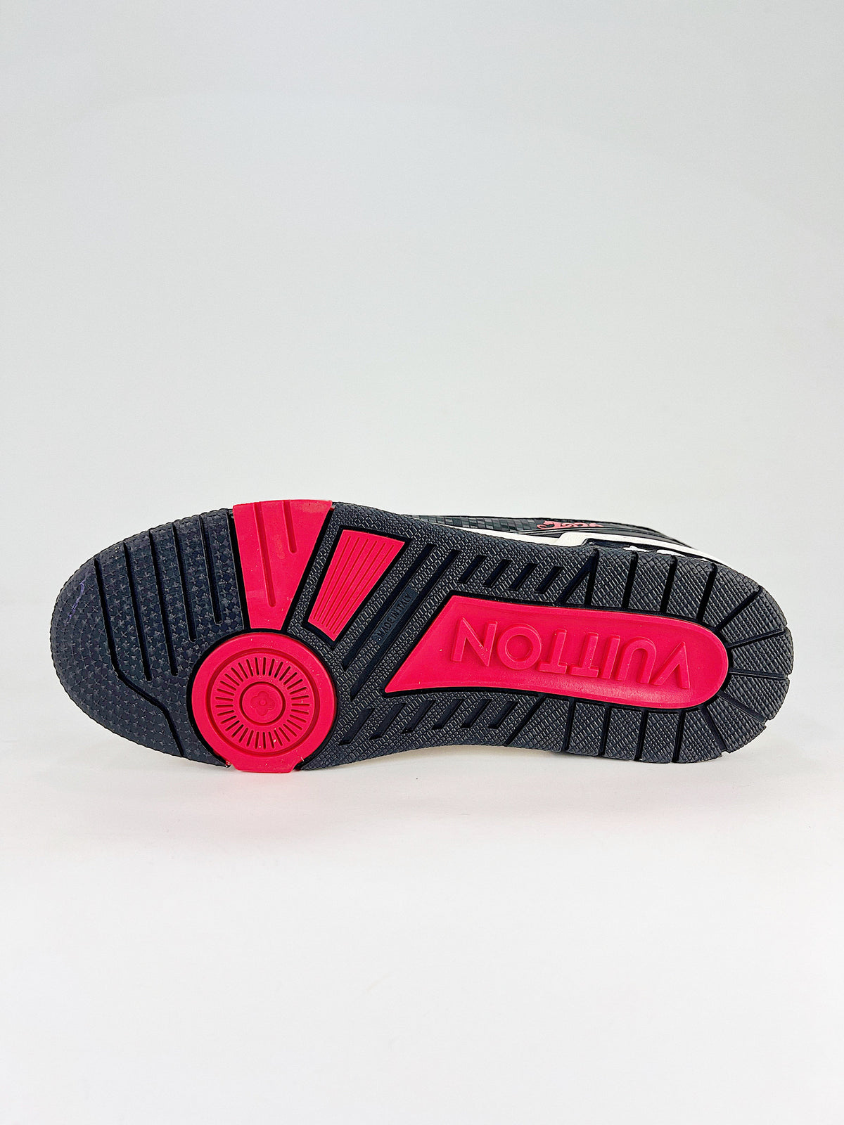 LV Trainer #54 Black White CNY – additional angle