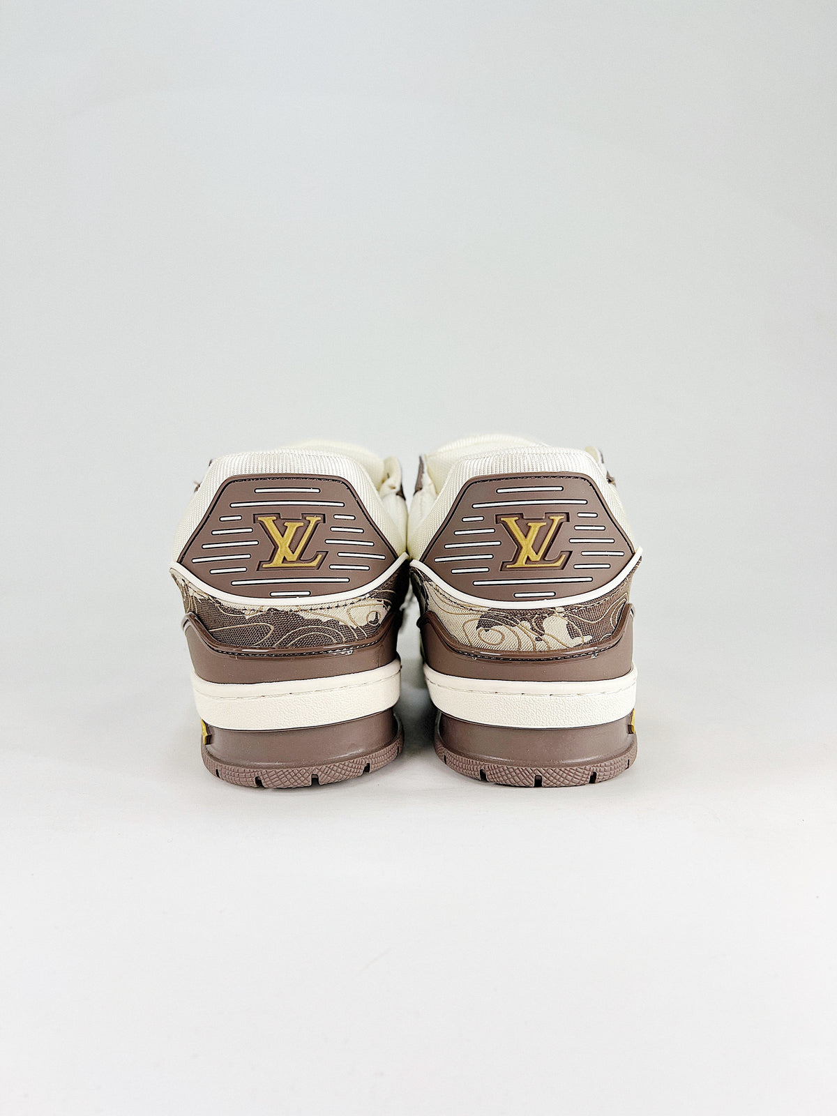 LV Trainer Sneaker Brown Monogram – heel view