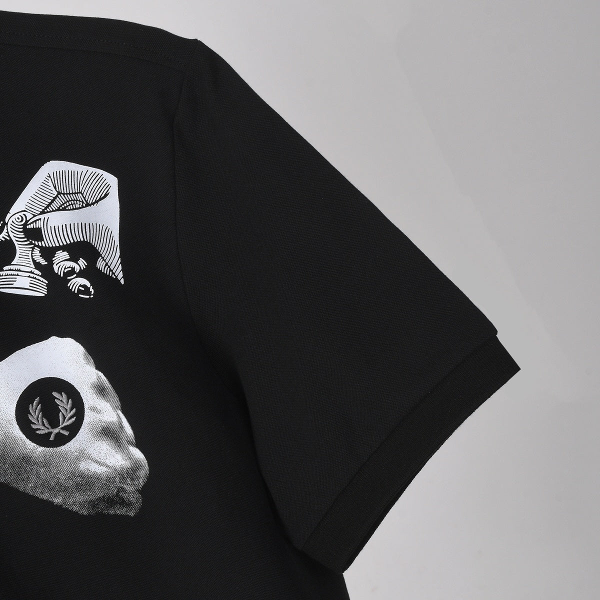 BLACK GRAPHIC POLO T-SHIRT