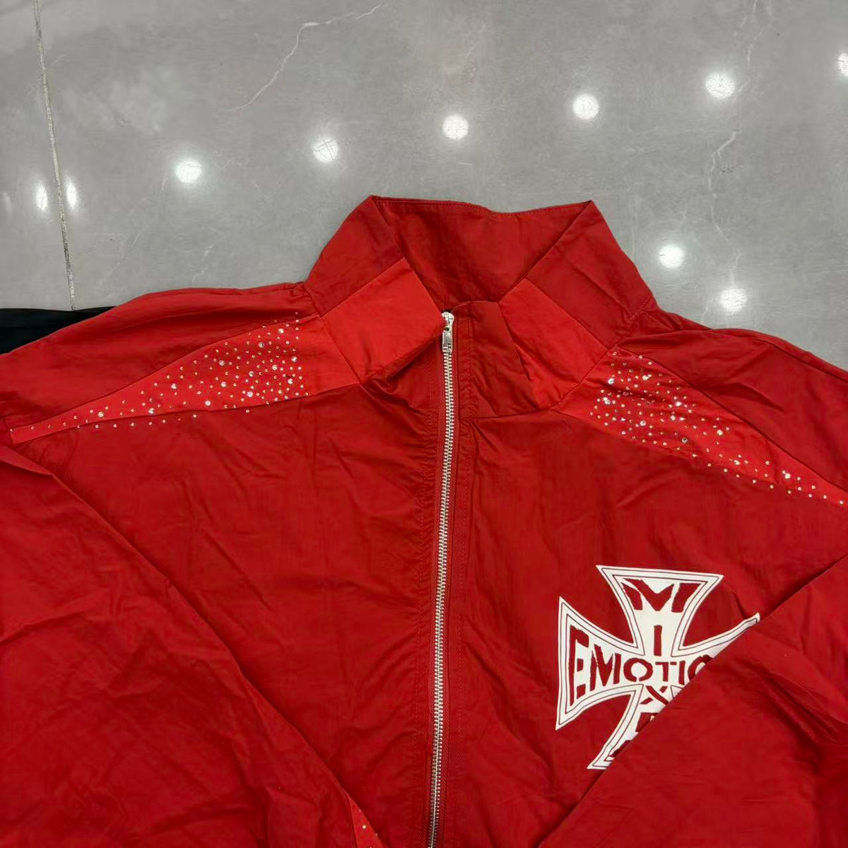 MIXED EMOTION - Tracksuit TOP