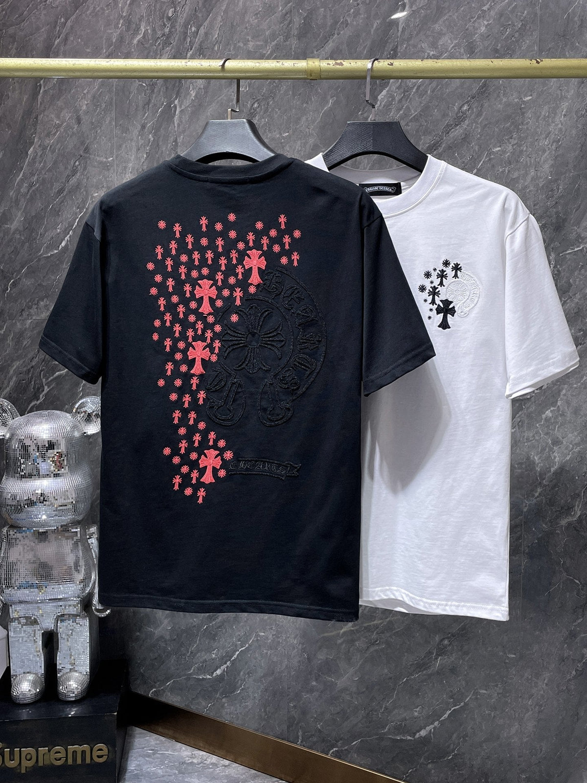 Roughplay 'Can't Feel My Face' Graphic T-Shirts
