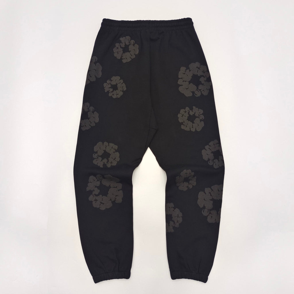 Denim Tears Cotton Wreath Sweatpants Black - Wreath Graphic Detail