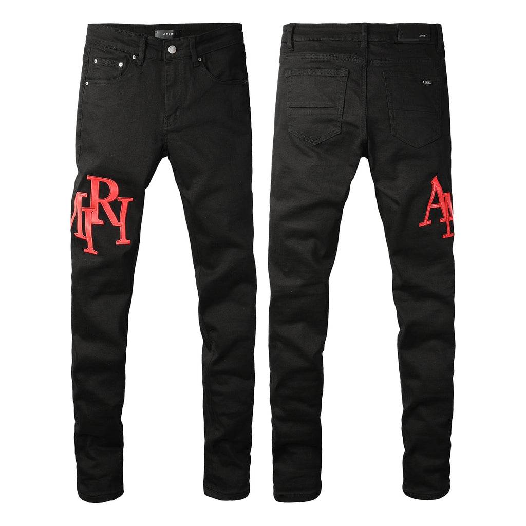 Amiri MA Logo Jeans Black Red – Logo closeup