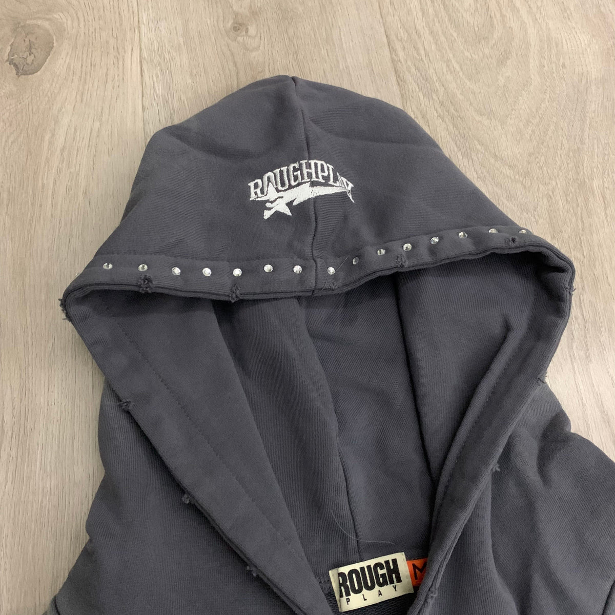 Roughplay Globe Hoodie - hood with crystal studs and shark logo