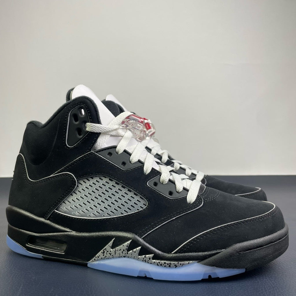 Air Jordan 5 Retro Oreo - Sole View
