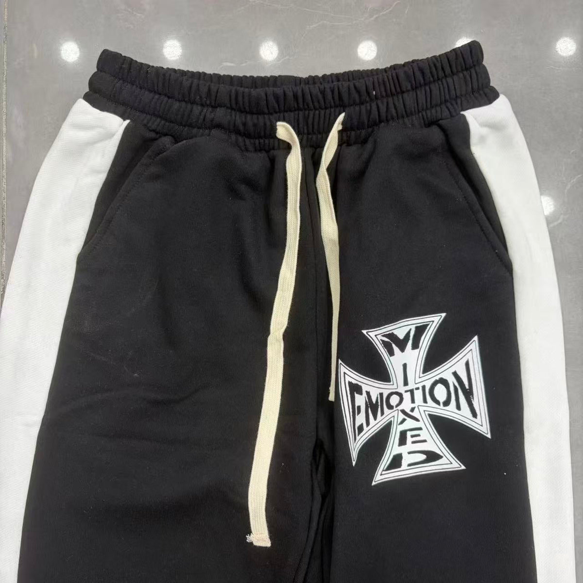 Mixed Emotion Side Stripe Sweatpants - hem detail