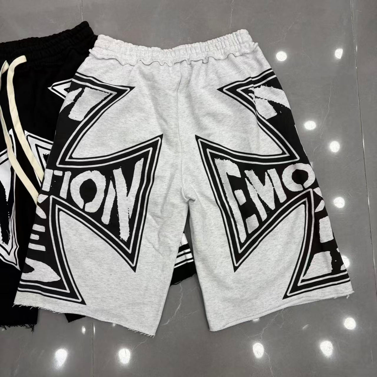 Emotion Cross Graphic Shorts