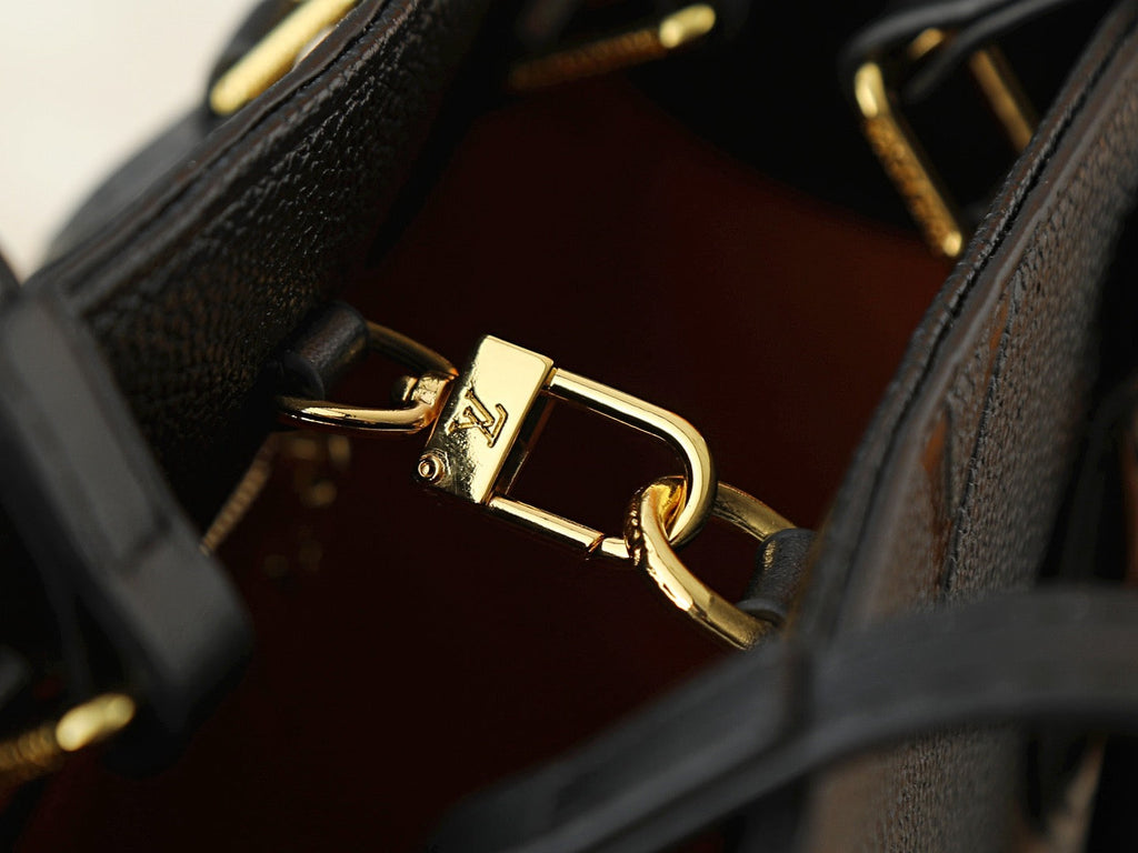 Louis Vuitton OnTheGo GM Black Empreinte – Side Angle View