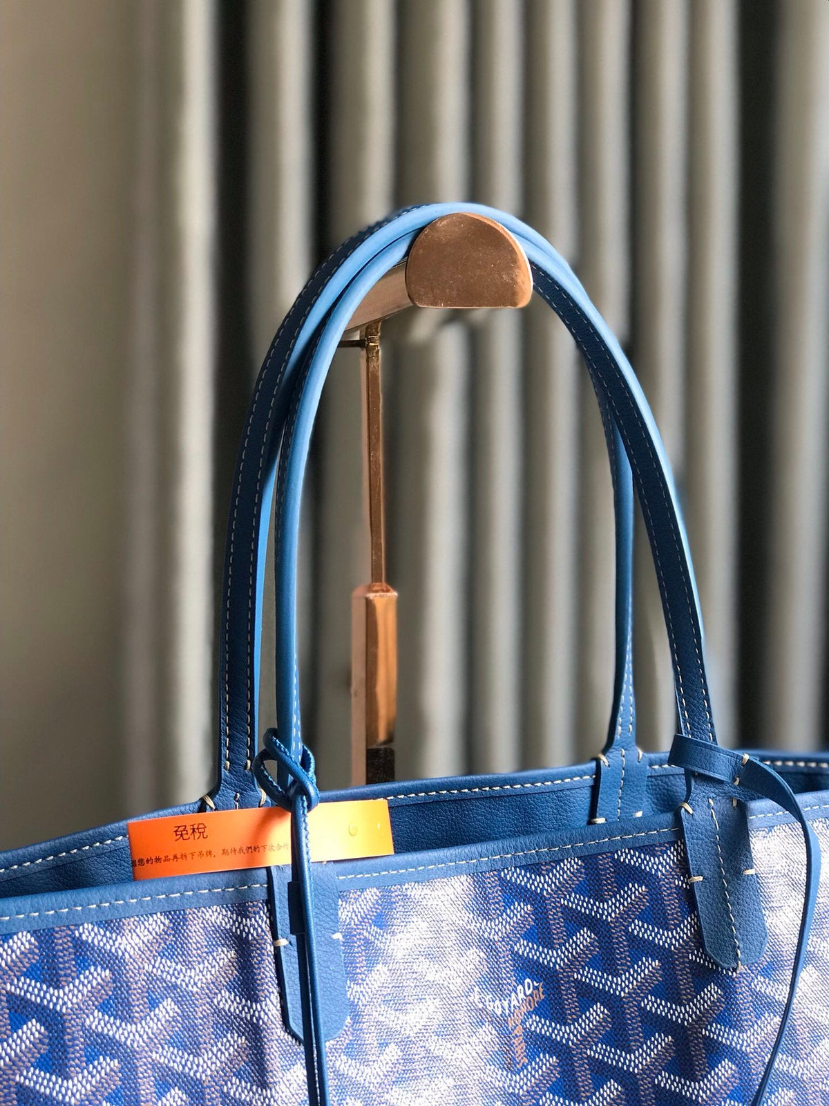 Goyard Saint Louis Tote PM Blue - handle detail