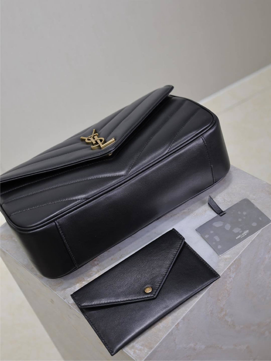 Saint Laurent Loulou Medium Bag - Close-up with card holder