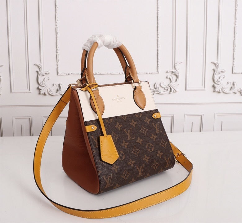 Louis Vuitton Fold Tote back view