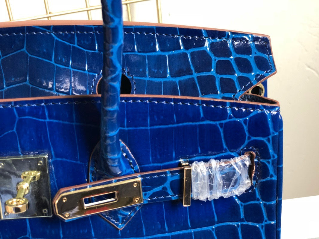 Blue Crocodile-Embossed Leather Tote Bag - Handle Detail