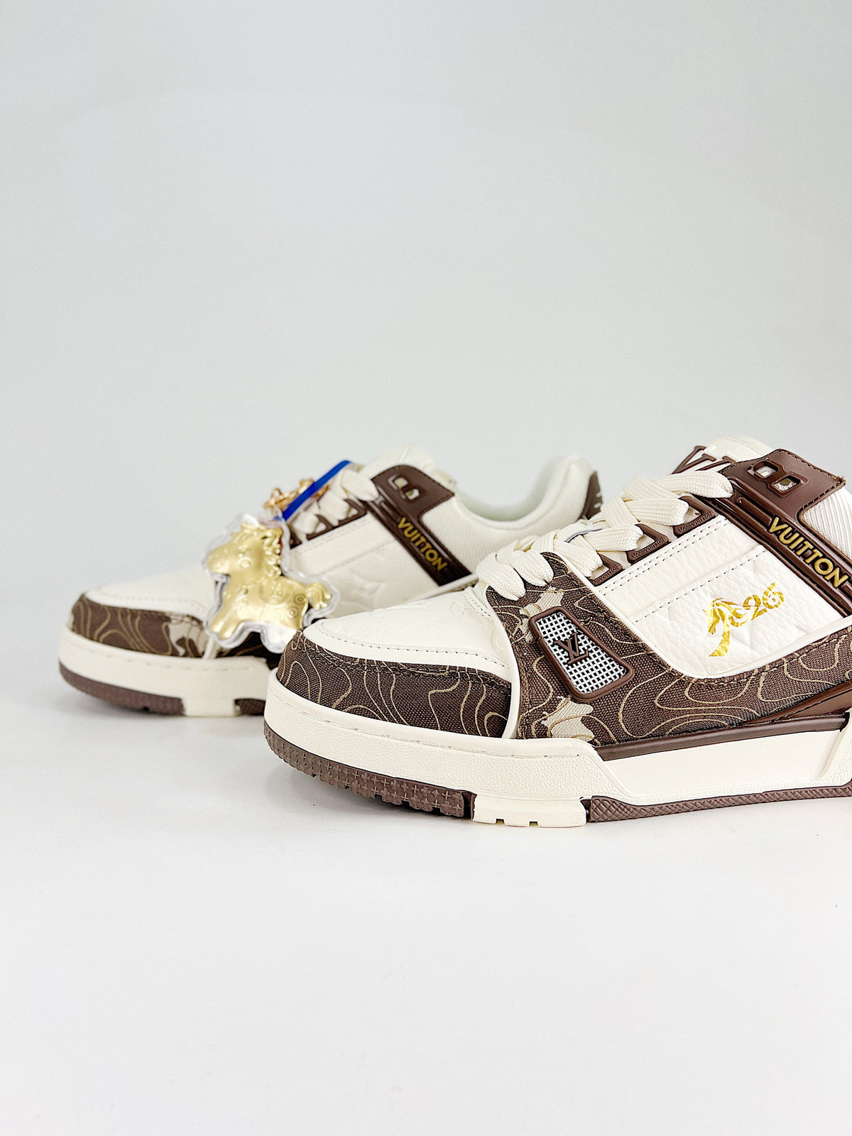 LV Trainer Sneaker Brown Monogram – toe detail